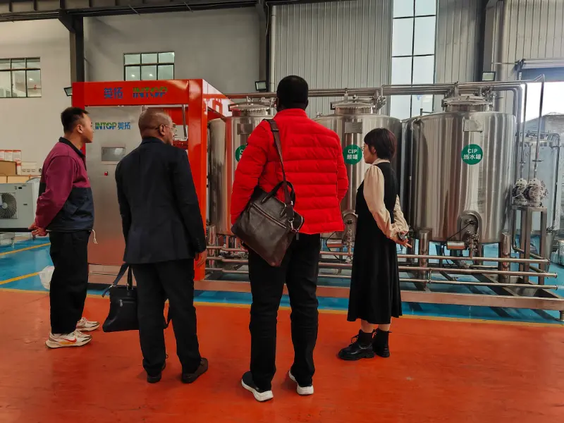 INTOP Tanzaniyada tozalangan suvli ichimliklar ishlab chiqarish liniyasini muvaffaqiyatli yo'lga qo'ydi